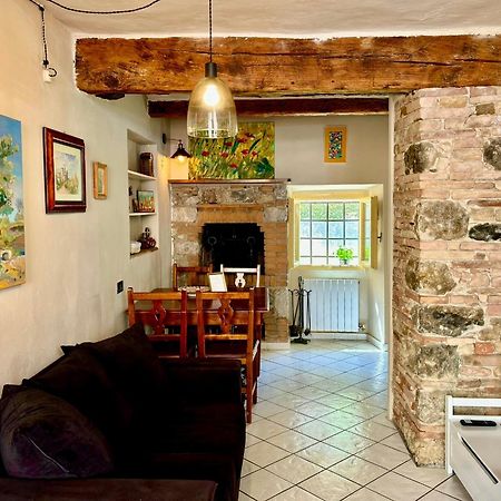 L'Antica Nicchia - Centro Storico Apartment ซานจีมิญญาโน ภายนอก รูปภาพ